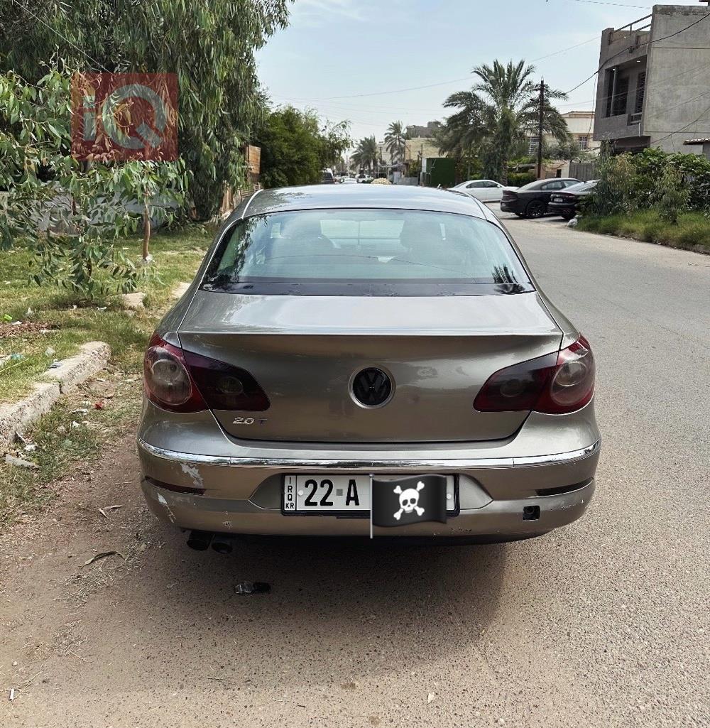 فولكسفاغن باسات CC